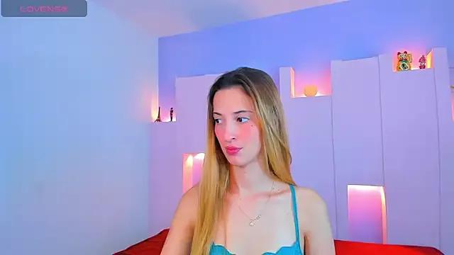 Girls: Stay up-to-date with the latest immersive cam streams gallery and try the most sensual entertainers flaunt their aroused bushes and steaming hot physiques as they lay bare and cum.