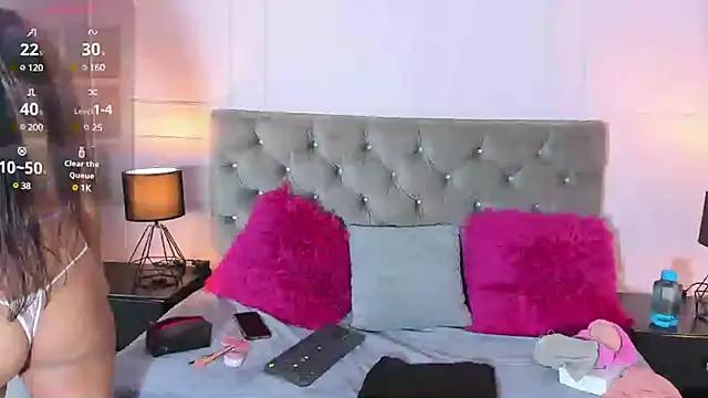 Girls: Stay up-to-date with the latest immersive cam streams gallery and try the most sensual entertainers flaunt their aroused bushes and steaming hot physiques as they lay bare and cum.