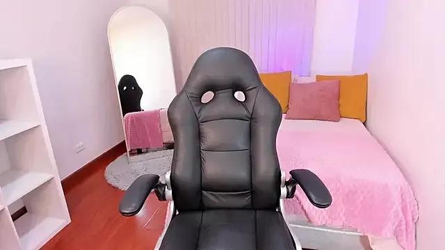 Girls: Stay up-to-date with the latest immersive cam streams gallery and try the most sensual entertainers flaunt their aroused bushes and steaming hot physiques as they lay bare and cum.