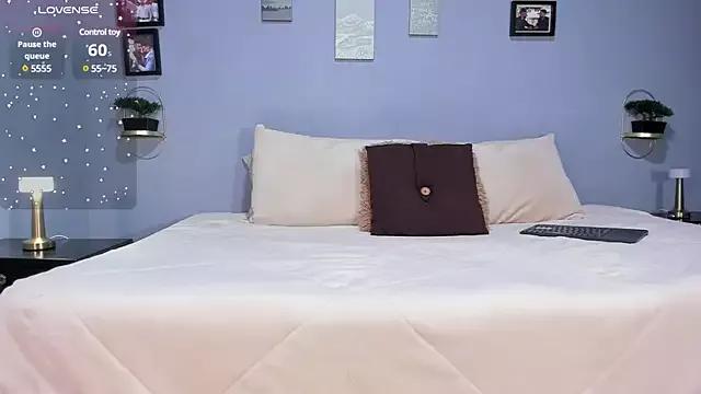 ETHAN_ADAM from StripChat is Freechat