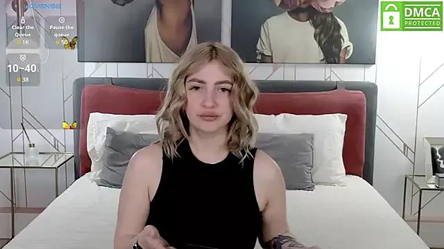 Girls: Stay up-to-date with the latest immersive cam streams gallery and try the most sensual entertainers flaunt their aroused bushes and steaming hot physiques as they lay bare and cum.