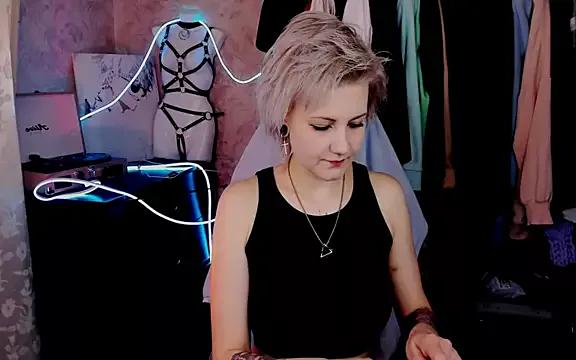 Girls: Stay up-to-date with the latest immersive cam streams gallery and try the most sensual entertainers flaunt their aroused bushes and steaming hot physiques as they lay bare and cum.