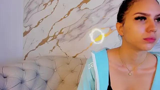 Evelina_Rossi from StripChat is Freechat