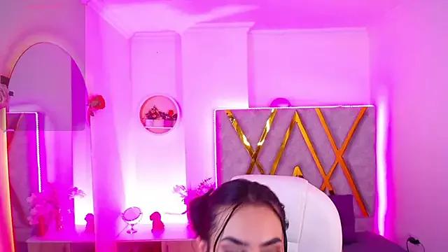 Girls: Stay up-to-date with the latest immersive cam streams gallery and try the most sensual entertainers flaunt their aroused bushes and steaming hot physiques as they lay bare and cum.