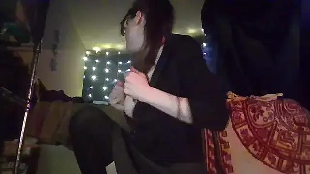 EyaDivine1 from StripChat is Freechat
