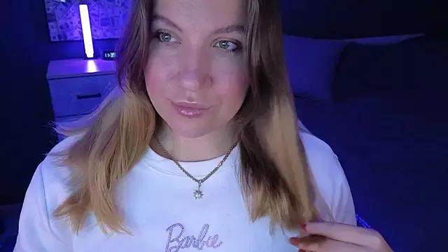 Girls: Stay up-to-date with the latest immersive cam streams gallery and try the most sensual entertainers flaunt their aroused bushes and steaming hot physiques as they lay bare and cum.