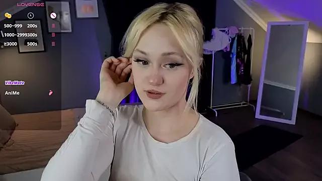 Girls: Stay up-to-date with the latest immersive cam streams gallery and try the most sensual entertainers flaunt their aroused bushes and steaming hot physiques as they lay bare and cum.