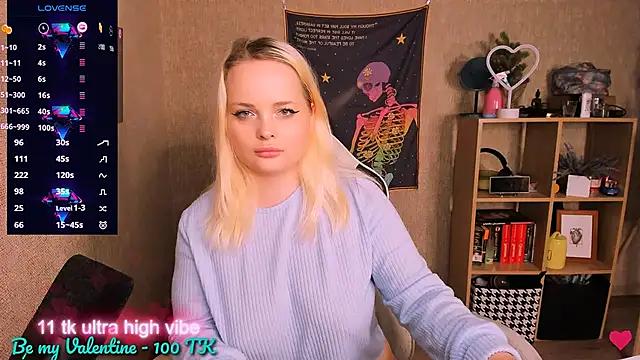 Girls: Stay up-to-date with the latest immersive cam streams gallery and try the most sensual entertainers flaunt their aroused bushes and steaming hot physiques as they lay bare and cum.