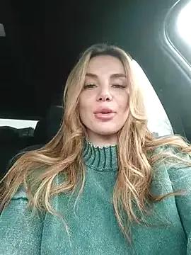 Girls: Stay up-to-date with the latest immersive cam streams gallery and try the most sensual entertainers flaunt their aroused bushes and steaming hot physiques as they lay bare and cum.