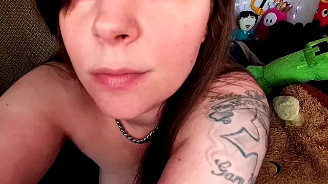 Girls: Stay up-to-date with the latest immersive cam streams gallery and try the most sensual entertainers flaunt their aroused bushes and steaming hot physiques as they lay bare and cum.