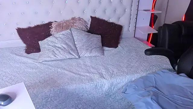 Girls: Stay up-to-date with the latest immersive cam streams gallery and try the most sensual entertainers flaunt their aroused bushes and steaming hot physiques as they lay bare and cum.