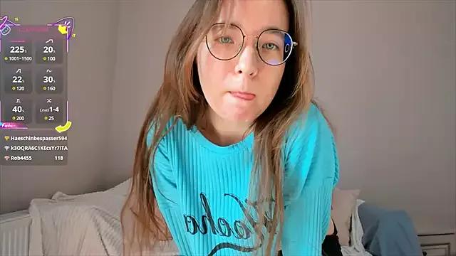 Girls: Stay up-to-date with the latest immersive cam streams gallery and try the most sensual entertainers flaunt their aroused bushes and steaming hot physiques as they lay bare and cum.