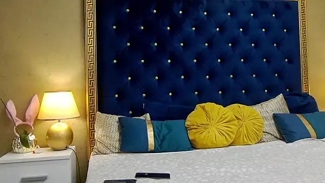 Girls: Stay up-to-date with the latest immersive cam streams gallery and try the most sensual entertainers flaunt their aroused bushes and steaming hot physiques as they lay bare and cum.
