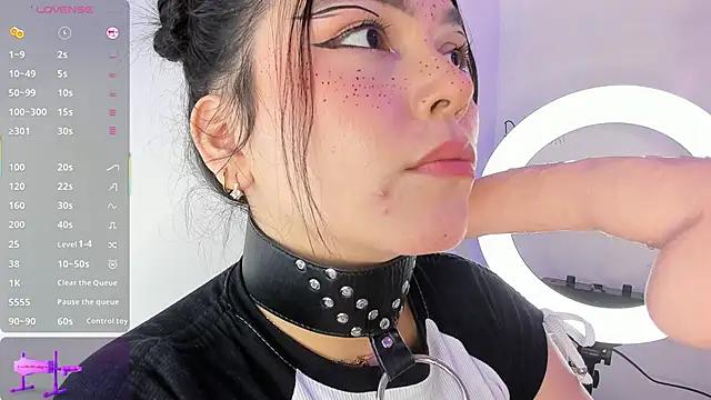 Girls: Stay up-to-date with the latest immersive cam streams gallery and try the most sensual entertainers flaunt their aroused bushes and steaming hot physiques as they lay bare and cum.