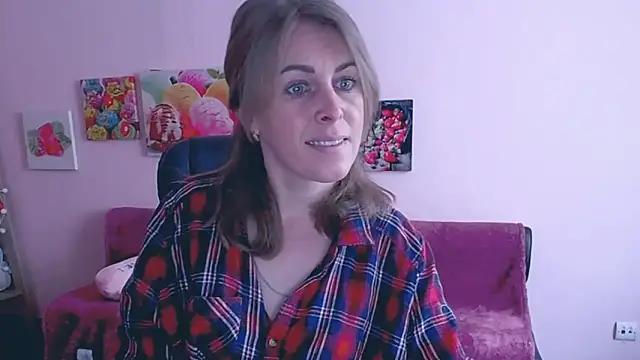 Girls: Stay up-to-date with the latest immersive cam streams gallery and try the most sensual entertainers flaunt their aroused bushes and steaming hot physiques as they lay bare and cum.