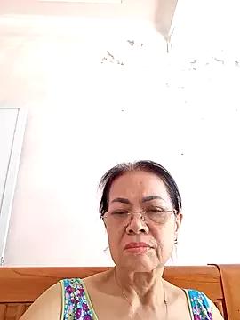 Hotestlove from StripChat is Freechat