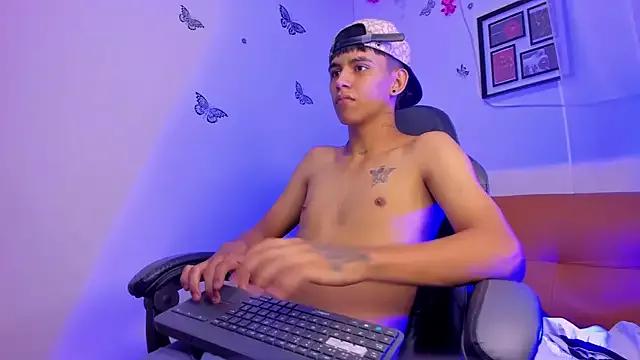Girls: Stay up-to-date with the latest immersive cam streams gallery and try the most sensual entertainers flaunt their aroused bushes and steaming hot physiques as they lay bare and cum.