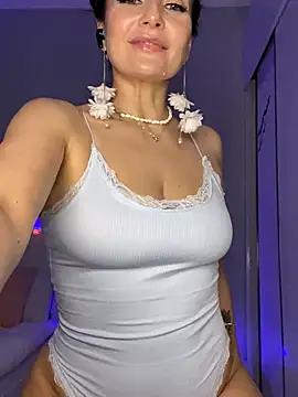 Girls: Stay up-to-date with the latest immersive cam streams gallery and try the most sensual entertainers flaunt their aroused bushes and steaming hot physiques as they lay bare and cum.