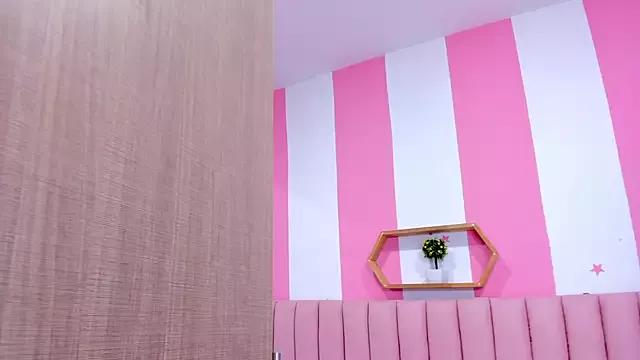 Girls: Stay up-to-date with the latest immersive cam streams gallery and try the most sensual entertainers flaunt their aroused bushes and steaming hot physiques as they lay bare and cum.