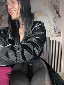 Girls: Stay up-to-date with the latest immersive cam streams gallery and try the most sensual entertainers flaunt their aroused bushes and steaming hot physiques as they lay bare and cum.