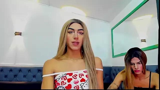 Girls: Stay up-to-date with the latest immersive cam streams gallery and try the most sensual entertainers flaunt their aroused bushes and steaming hot physiques as they lay bare and cum.