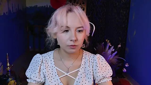 Girls: Stay up-to-date with the latest immersive cam streams gallery and try the most sensual entertainers flaunt their aroused bushes and steaming hot physiques as they lay bare and cum.