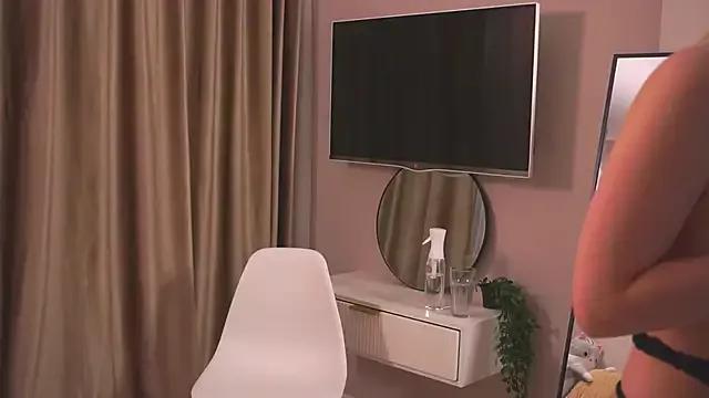 Girls: Stay up-to-date with the latest immersive cam streams gallery and try the most sensual entertainers flaunt their aroused bushes and steaming hot physiques as they lay bare and cum.