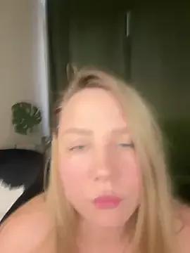Girls: Stay up-to-date with the latest immersive cam streams gallery and try the most sensual entertainers flaunt their aroused bushes and steaming hot physiques as they lay bare and cum.
