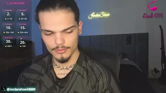 JordanShow from StripChat is Freechat