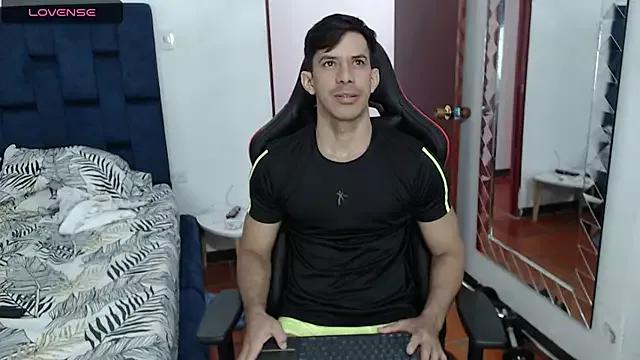 JoseRumbero26 from StripChat is Freechat