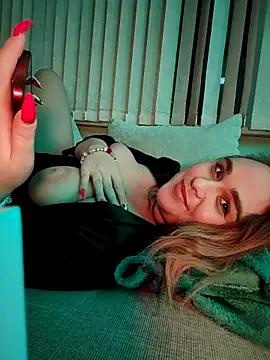 Girls: Stay up-to-date with the latest immersive cam streams gallery and try the most sensual entertainers flaunt their aroused bushes and steaming hot physiques as they lay bare and cum.