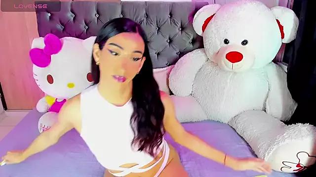 Girls: Stay up-to-date with the latest immersive cam streams gallery and try the most sensual entertainers flaunt their aroused bushes and steaming hot physiques as they lay bare and cum.