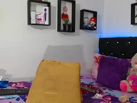 Girls: Stay up-to-date with the latest immersive cam streams gallery and try the most sensual entertainers flaunt their aroused bushes and steaming hot physiques as they lay bare and cum.