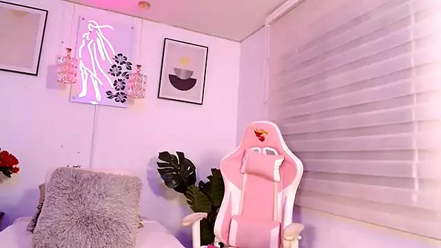 Girls: Stay up-to-date with the latest immersive cam streams gallery and try the most sensual entertainers flaunt their aroused bushes and steaming hot physiques as they lay bare and cum.
