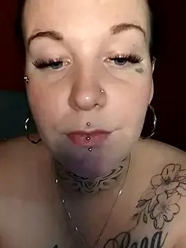 Kathy-Deluxe from StripChat is Freechat