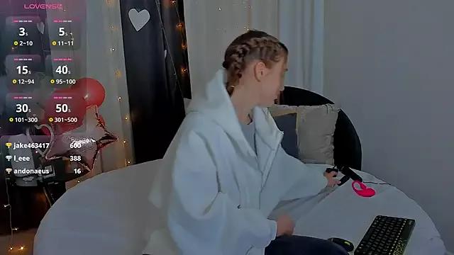 Girls: Stay up-to-date with the latest immersive cam streams gallery and try the most sensual entertainers flaunt their aroused bushes and steaming hot physiques as they lay bare and cum.
