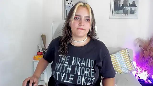 Girls: Stay up-to-date with the latest immersive cam streams gallery and try the most sensual entertainers flaunt their aroused bushes and steaming hot physiques as they lay bare and cum.