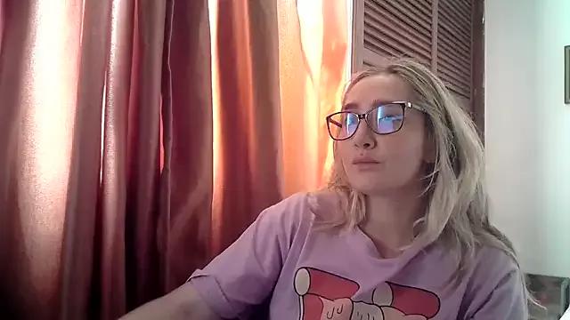 katy_pp from StripChat is Freechat