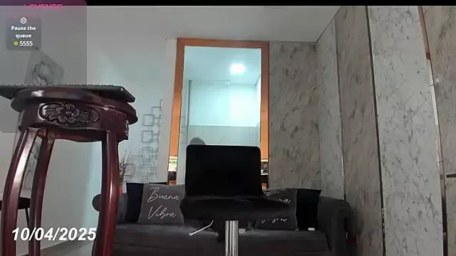Girls: Stay up-to-date with the latest immersive cam streams gallery and try the most sensual entertainers flaunt their aroused bushes and steaming hot physiques as they lay bare and cum.