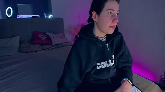 Girls: Stay up-to-date with the latest immersive cam streams gallery and try the most sensual entertainers flaunt their aroused bushes and steaming hot physiques as they lay bare and cum.