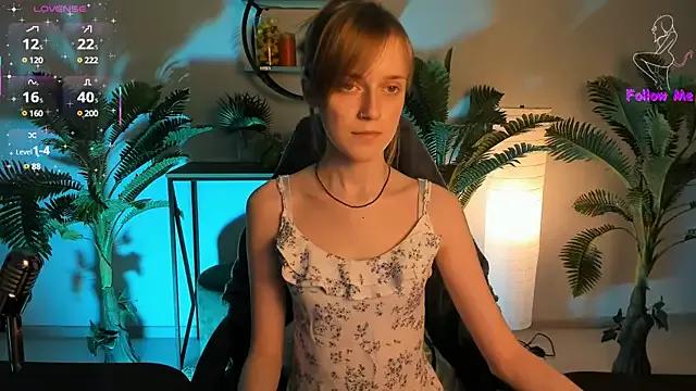 Girls: Stay up-to-date with the latest immersive cam streams gallery and try the most sensual entertainers flaunt their aroused bushes and steaming hot physiques as they lay bare and cum.