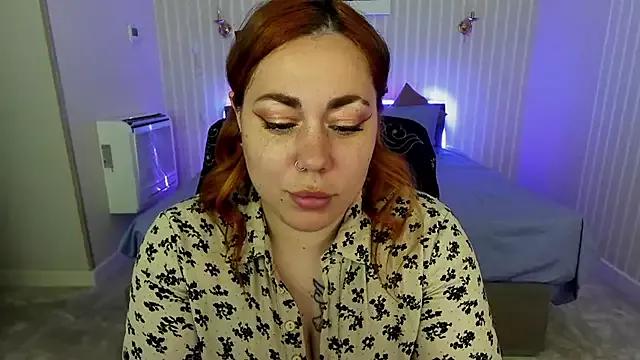 Kittywakee from StripChat is Freechat