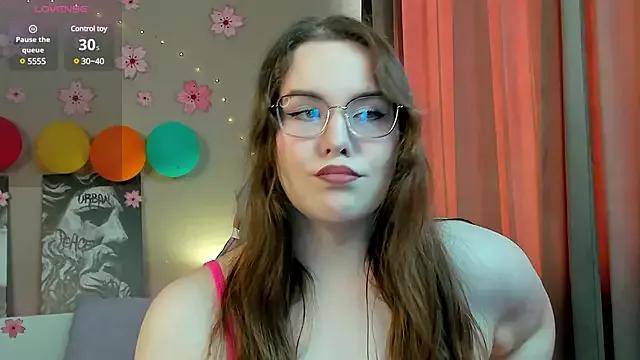 Girls: Stay up-to-date with the latest immersive cam streams gallery and try the most sensual entertainers flaunt their aroused bushes and steaming hot physiques as they lay bare and cum.