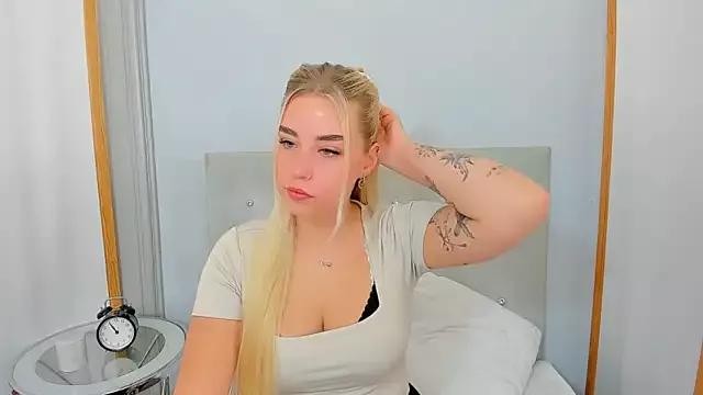 Girls: Stay up-to-date with the latest immersive cam streams gallery and try the most sensual entertainers flaunt their aroused bushes and steaming hot physiques as they lay bare and cum.