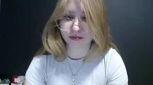 Girls: Stay up-to-date with the latest immersive cam streams gallery and try the most sensual entertainers flaunt their aroused bushes and steaming hot physiques as they lay bare and cum.