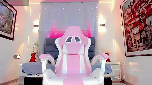 Girls: Stay up-to-date with the latest immersive cam streams gallery and try the most sensual entertainers flaunt their aroused bushes and steaming hot physiques as they lay bare and cum.