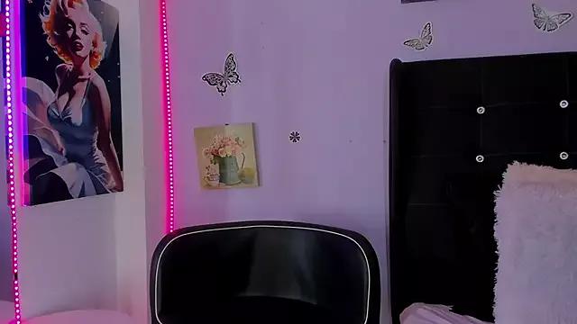 Girls: Stay up-to-date with the latest immersive cam streams gallery and try the most sensual entertainers flaunt their aroused bushes and steaming hot physiques as they lay bare and cum.