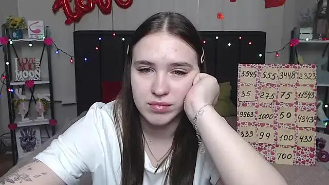 Girls: Stay up-to-date with the latest immersive cam streams gallery and try the most sensual entertainers flaunt their aroused bushes and steaming hot physiques as they lay bare and cum.