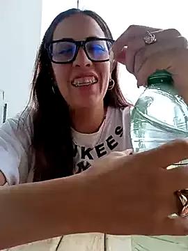 Lena-32 from StripChat is Freechat