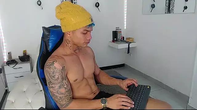 Girls: Stay up-to-date with the latest immersive cam streams gallery and try the most sensual entertainers flaunt their aroused bushes and steaming hot physiques as they lay bare and cum.